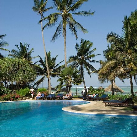 Breezes Beach Club And Spa Bwejuu Buitenkant foto