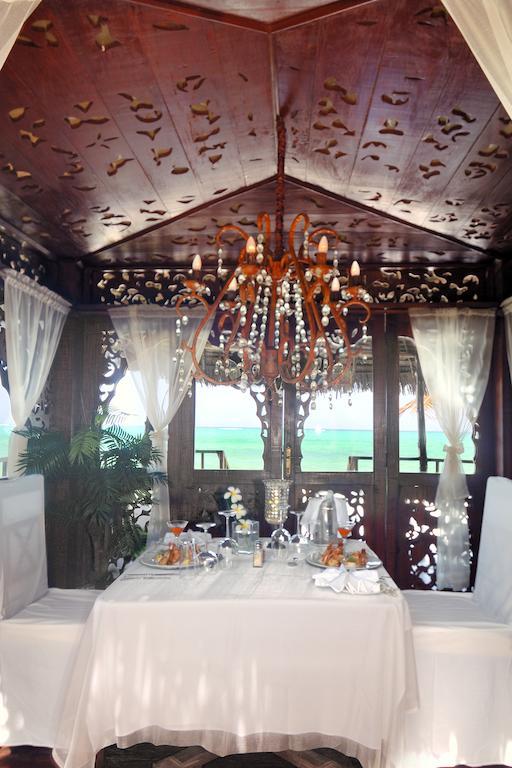 Breezes Beach Club And Spa Bwejuu Buitenkant foto