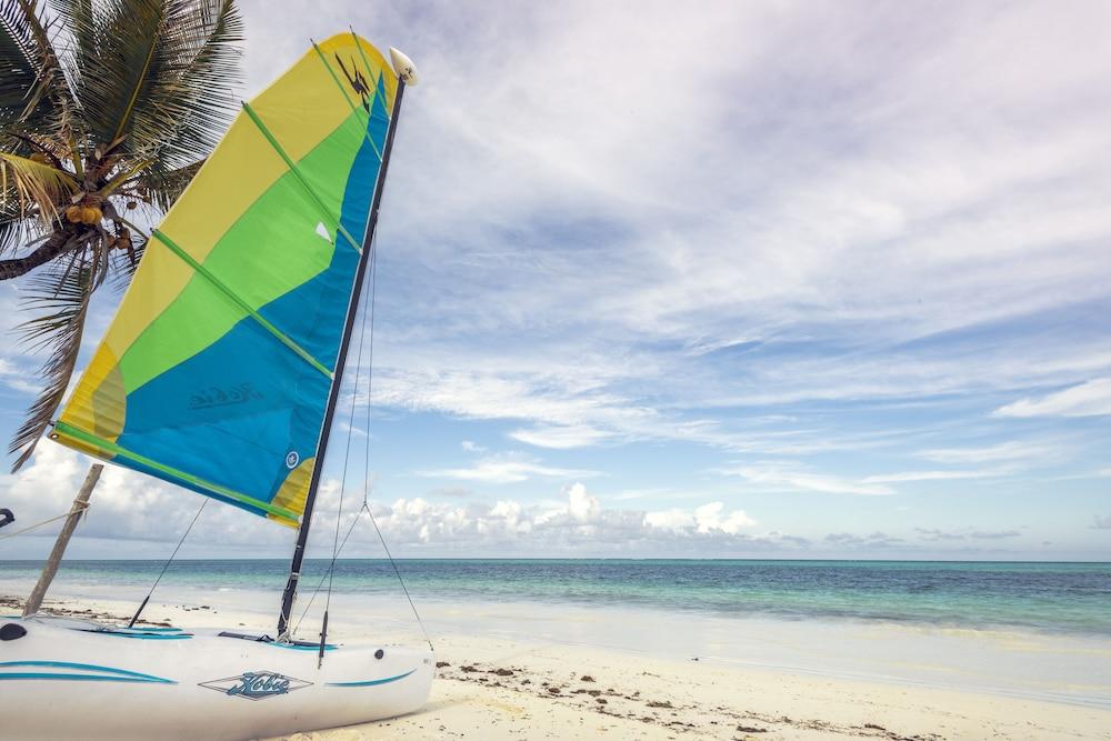 Breezes Beach Club And Spa Bwejuu Buitenkant foto