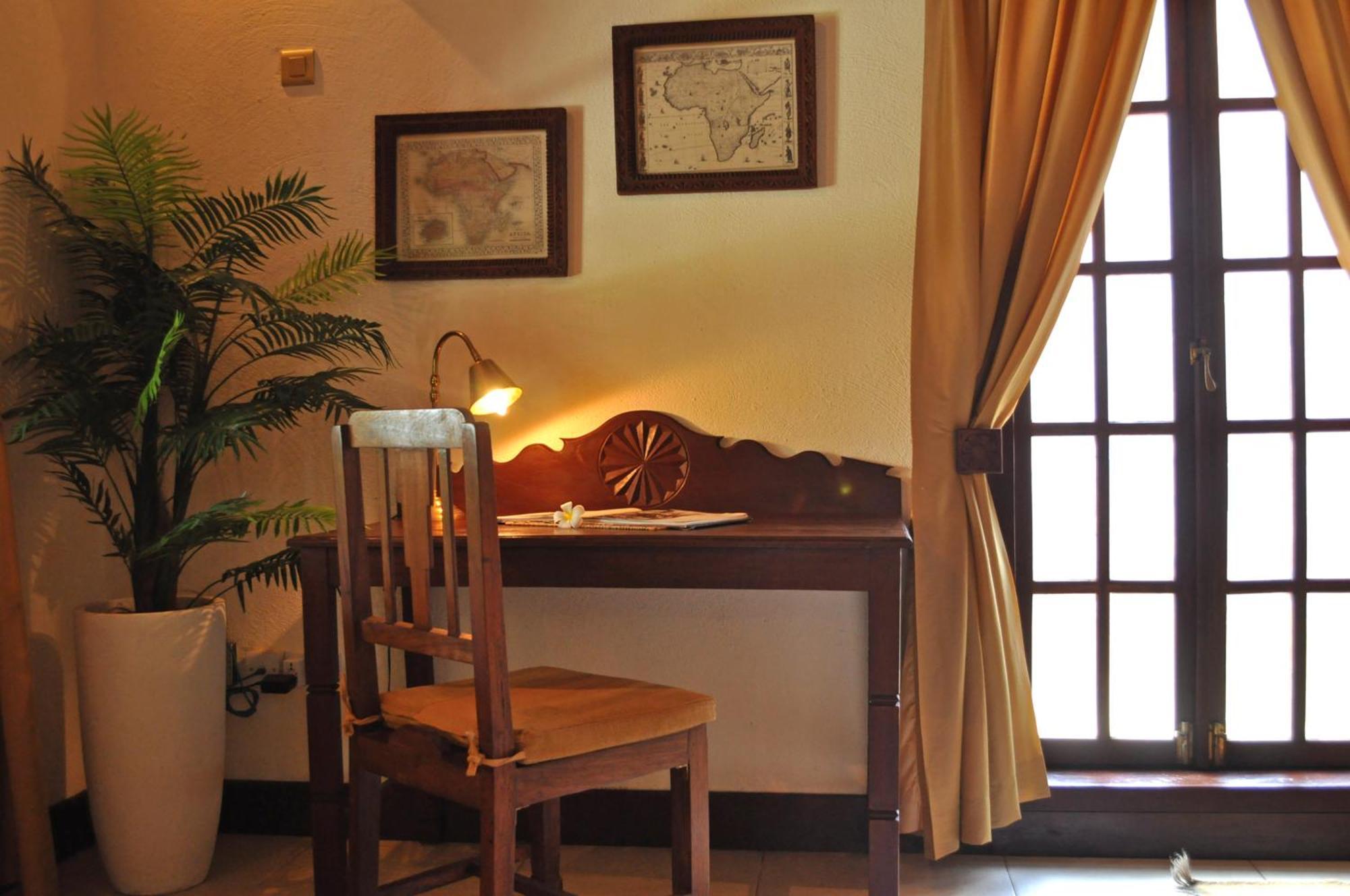 Breezes Beach Club And Spa Bwejuu Buitenkant foto