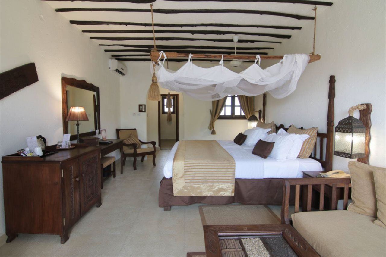 Breezes Beach Club And Spa Bwejuu Buitenkant foto